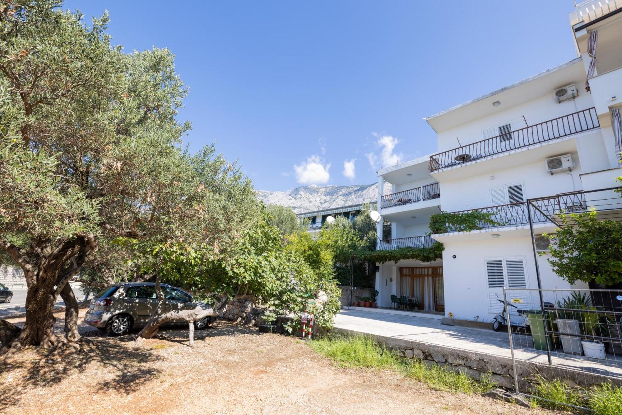 Apartmani Marta Tučepi Exteriör bild