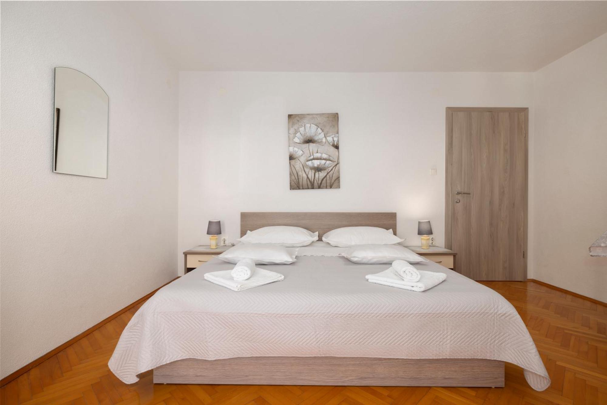 Apartmani Marta Tučepi Exteriör bild