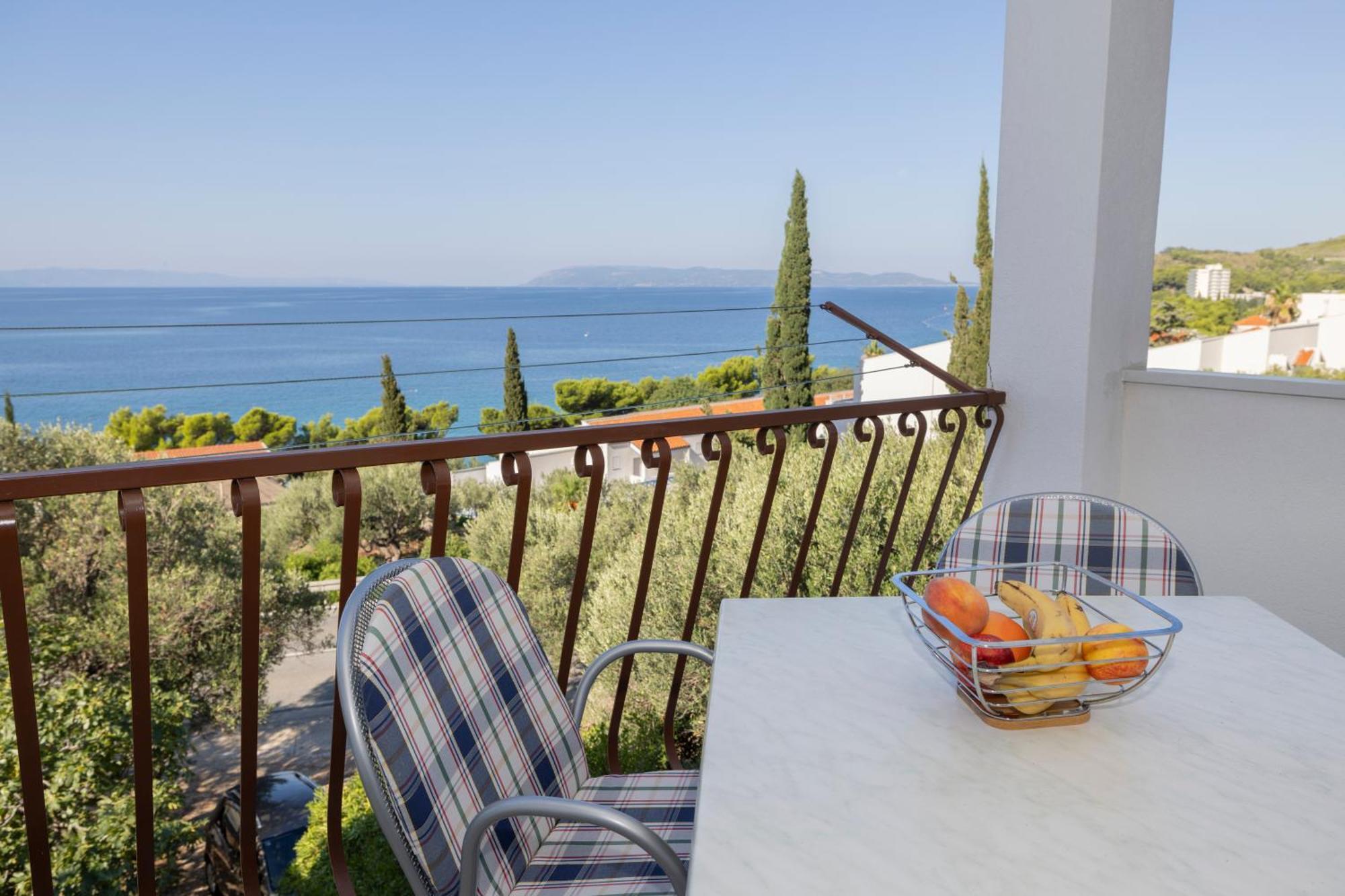 Apartmani Marta Tučepi Exteriör bild