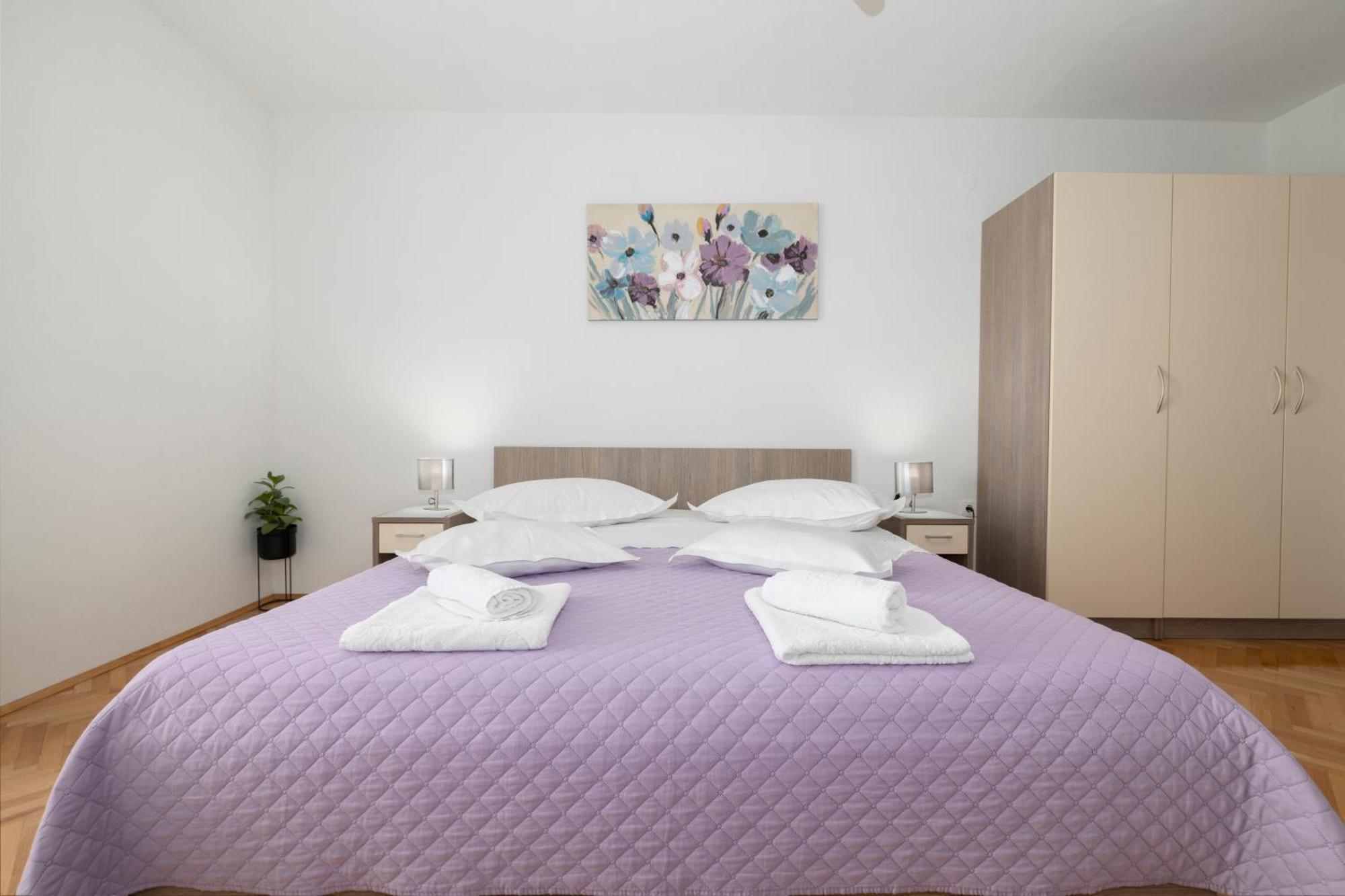 Apartmani Marta Tučepi Exteriör bild